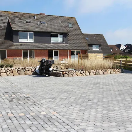 Апартаменты Steinburg - Duenenstr 6, App 3 Веннингштедт